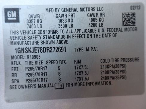 Used 2013 Chevrolet Suburban LT image 46