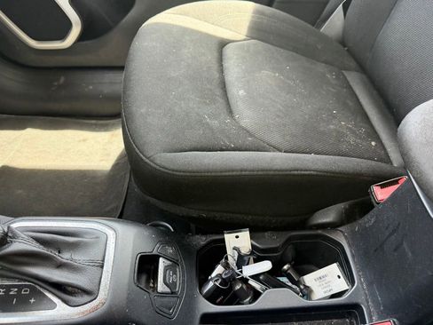 Used 2020 Jeep Renegade Sport w/ UConnect 7.0 Group FWD image 20