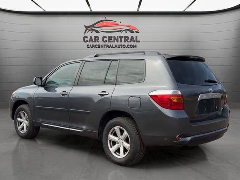 Used 2010 Toyota Highlander 4WD image 3