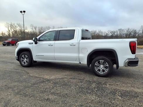 Used 2025 GMC Sierra 1500 SLT image 34