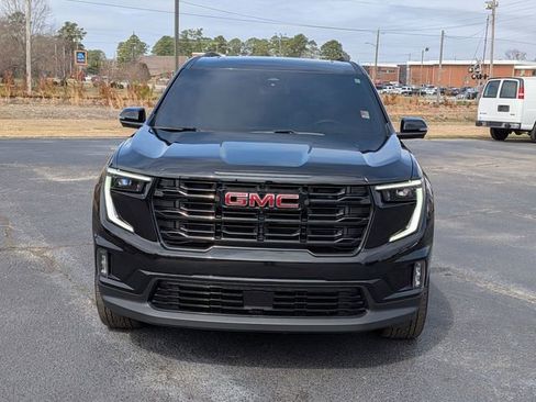 Used 2024 GMC Acadia Elevation w/ Black Edition image 8