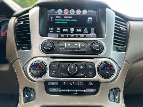 Used 2018 GMC Yukon SLT w/ Open Road Package RWD image 11