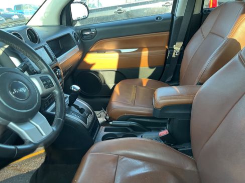 Used 2014 Jeep Compass Limited image 25