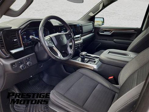 Used 2022 Chevrolet Silverado 1500 LT Trail Boss w/ Protection Package image 16