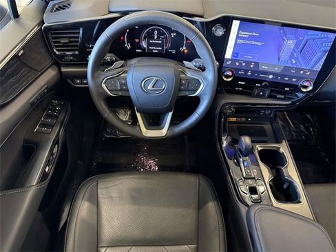 Used 2022 Lexus NX 350 AWD w/ Luxury Package image 4