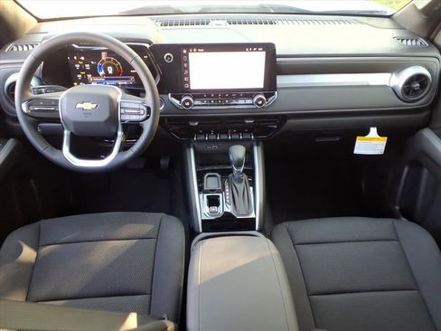 New 2026 Chevrolet Colorado LT image 19