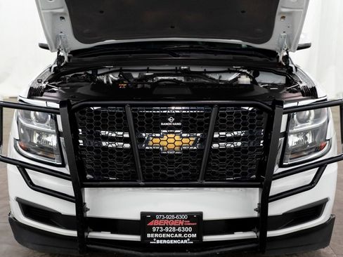 Used 2016 Chevrolet Tahoe 4WD image 3