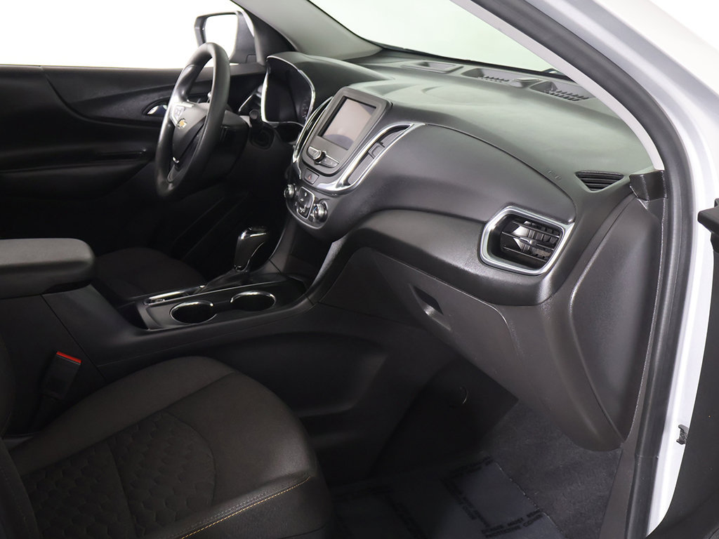 Used 2020 Chevrolet Equinox LT w/ LPO, Cargo Package FWD image 20