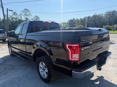 Used 2017 Ford F150 XLT w/ Equipment Group 301A Mid AWD/4WD image 7