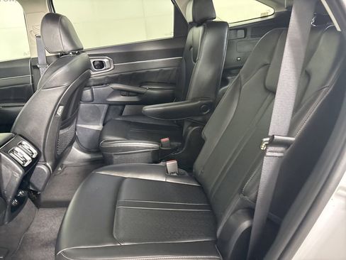 Used 2023 Kia Sorento SX FWD image 22