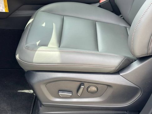 New 2026 Ford Explorer Active w/ Active Comfort Package RWD image 12