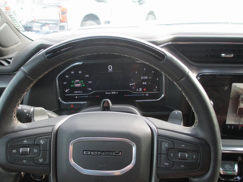 Certified 2025 GMC Sierra 1500 Denali Ultimate image 33