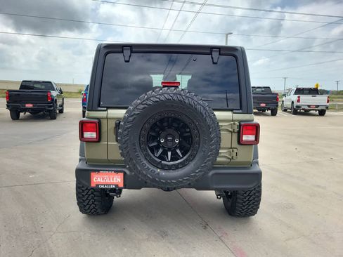 New 2026 Jeep Wrangler Unlimited Sport AWD/4WD image 13