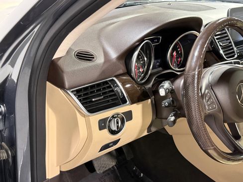 Used 2018 Mercedes-Benz GLE 350 4MATIC w/ Premium 1 Package image 19