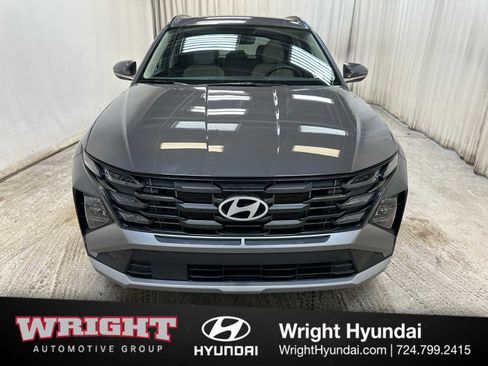 Certified 2025 Hyundai Tucson SEL image 2