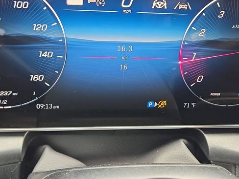 New 2026 Mercedes-Benz GLC 300 4MATIC image 9