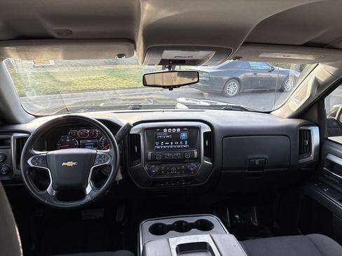 Used 2018 Chevrolet Silverado 1500 LT w/ All Star Edition image 19