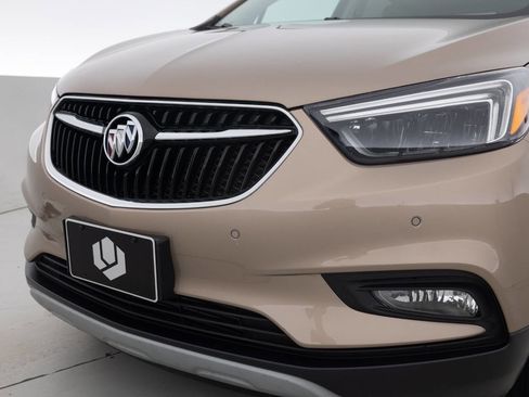 Used 2019 Buick Encore Essence w/ Experience Buick Package FWD image 16