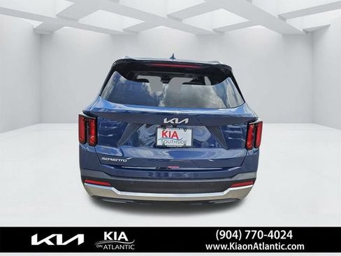 New 2025 Kia Sorento S w/ Panoramic Sunroof Package FWD image 8