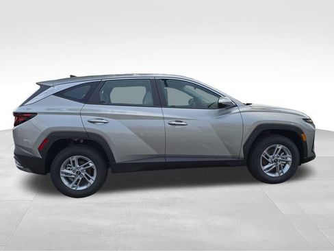 New 2026 Hyundai Tucson SE AWD/4WD image 6