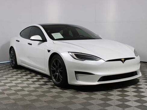 Used 2021 Tesla Model S Plaid image 20