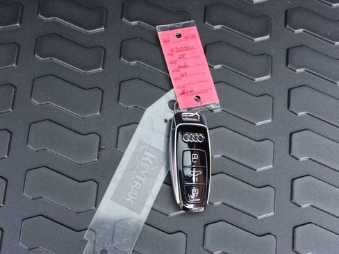 New 2025 Audi Q7 3.0T Premium Plus image 35