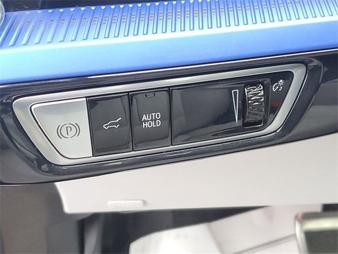 Certified 2025 Cadillac Optiq Luxury 2 w/ LPO, Floor Liner Package image 7