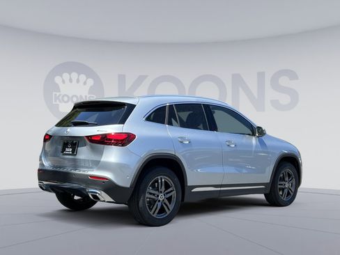 New 2026 Mercedes-Benz GLA 250 4MATIC image 5