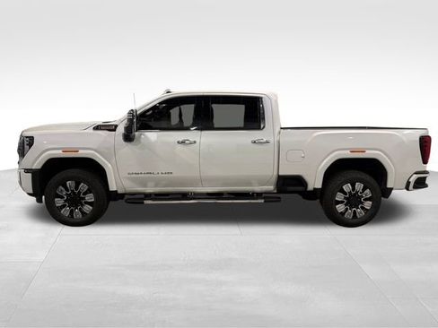 Certified 2024 GMC Sierra 2500 Denali w/ Denali Reserve Package image 4
