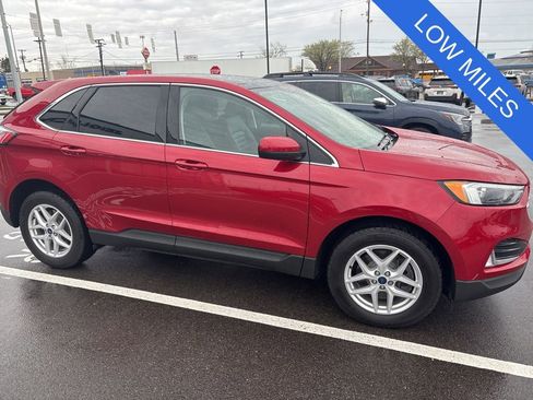 Used 2022 Ford Edge SEL w/ Convenience Package AWD/4WD image 2