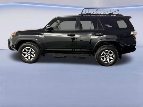 Used 2023 Toyota 4Runner TRD Off-Road Premium image 5