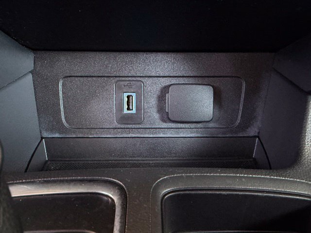 Used 2017 Ford Escape SE AWD/4WD image 32