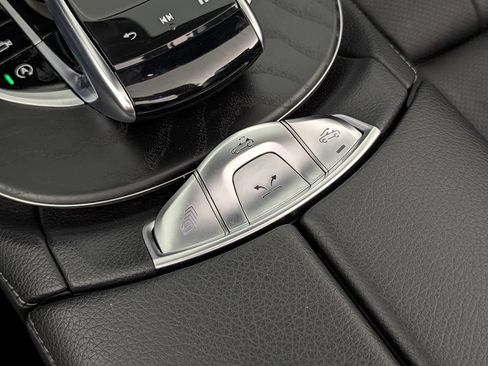 Used 2023 Mercedes-Benz E 450 Cabriolet image 34