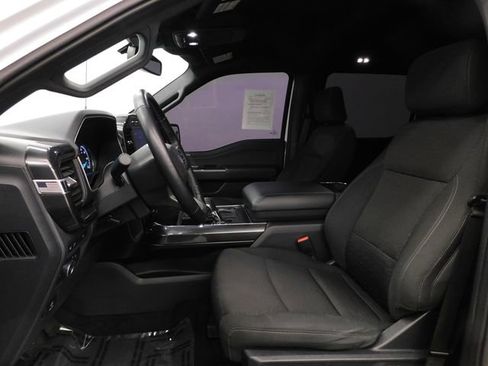 Used 2022 Ford F150 XLT w/ Equipment Group 302A High image 15