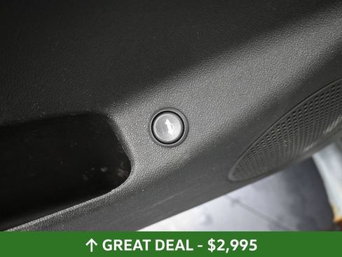Used 2008 Pontiac G6 Value Leader FWD image 28