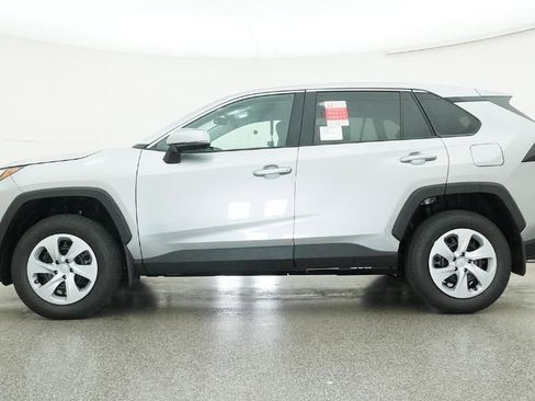 New 2025 Toyota RAV4 LE image 27