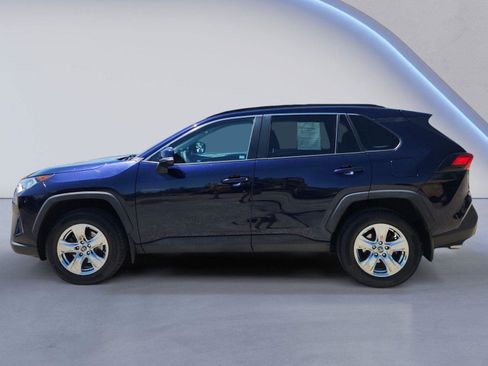 Used 2020 Toyota RAV4 XLE w/ Convenience Package AWD/4WD image 6
