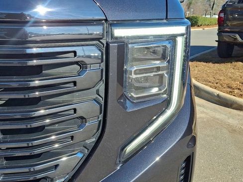Used 2022 GMC Sierra 1500 Denali Ultimate image 9
