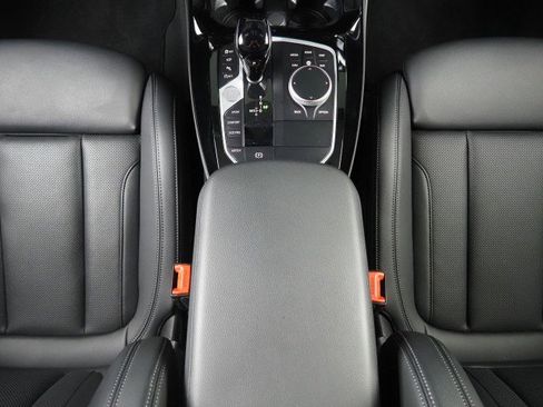 Used 2023 BMW X3 sDrive30i w/ Premium Package image 25