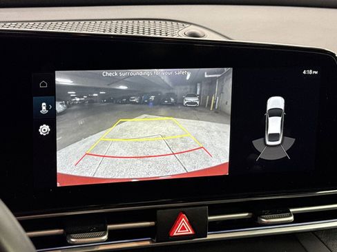 Used 2023 Hyundai Elantra Limited w/ Cargo Package image 31