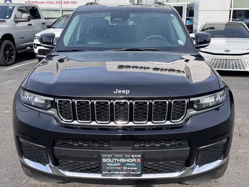 Used 2024 Jeep Grand Cherokee L Limited AWD/4WD image 2