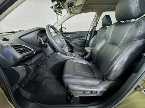 Used 2022 Subaru Forester Touring image 25