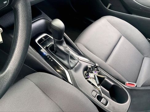 Used 2024 Toyota Corolla LE image 16