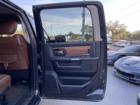 Used 2015 RAM 3500 Laramie Longhorn image 47