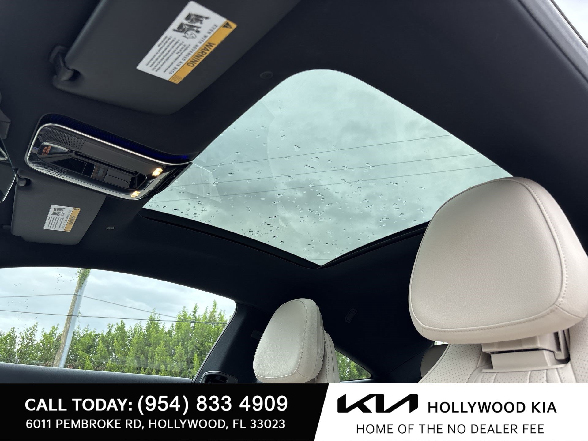 Used 2024 Mercedes-Benz CLE 300 4MATIC Coupe image 16