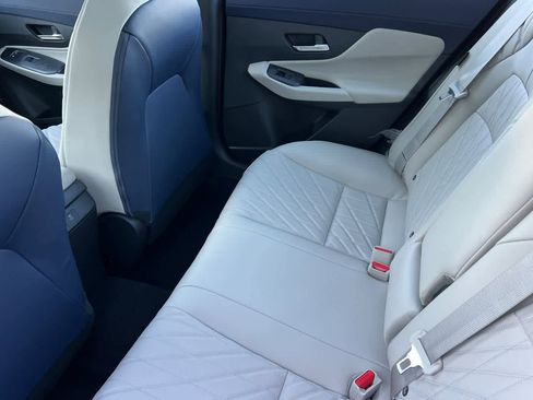 New 2026 Nissan Sentra SL image 5