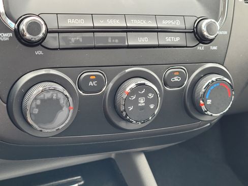 Used 2018 Kia Forte LX w/ LX Popular Package FWD image 20