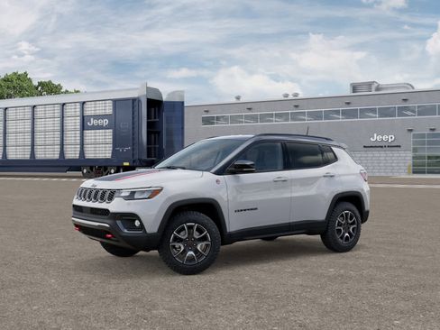 New 2026 Jeep Compass Trailhawk image 2