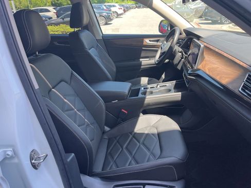 New 2026 Volkswagen Atlas SE FWD image 31