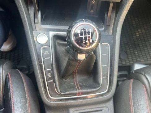 Used 2016 Volkswagen GTI SE FWD image 35